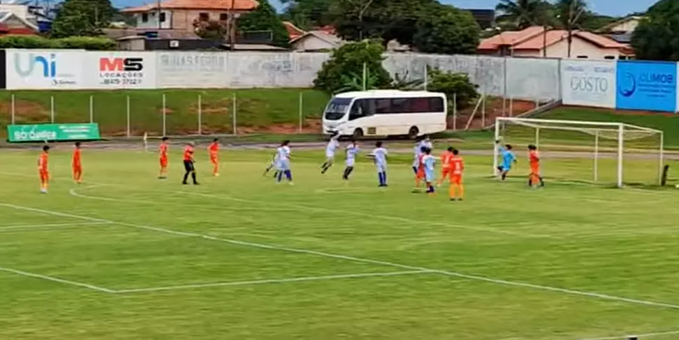 Espigão vence e chega a final do Rondoniense Sub-15 diante do Gazin Porto Velho